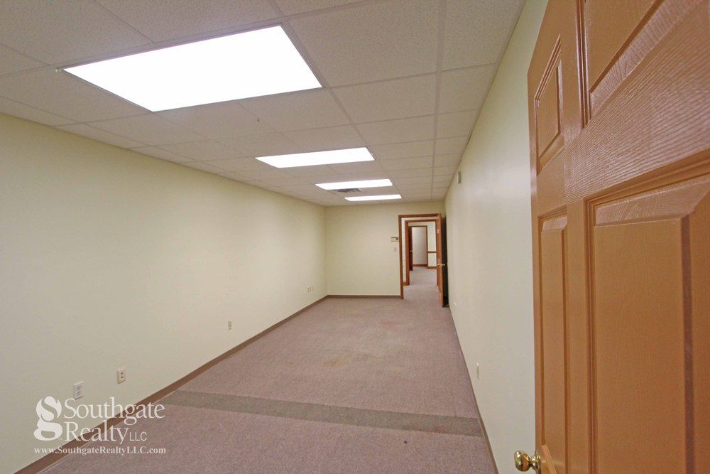 1700 S. 28th Ave. (Suite B)